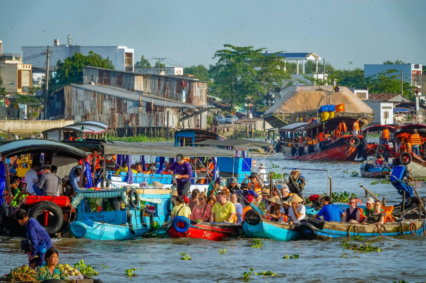 Chợ nổi Cái Răng