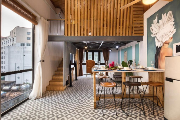 Annie’s Little Hanoi tọa lạc tại trung tâm Hoàn Kiếm