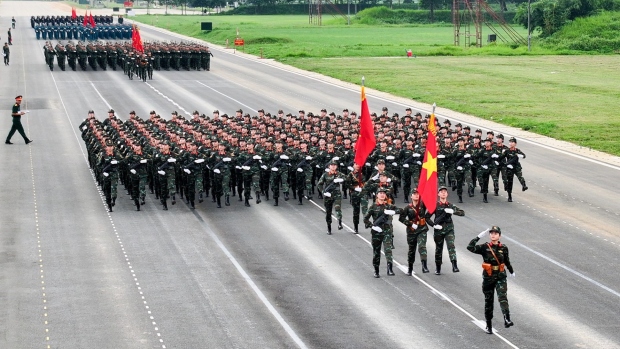 Khối diễu hành quần chúng