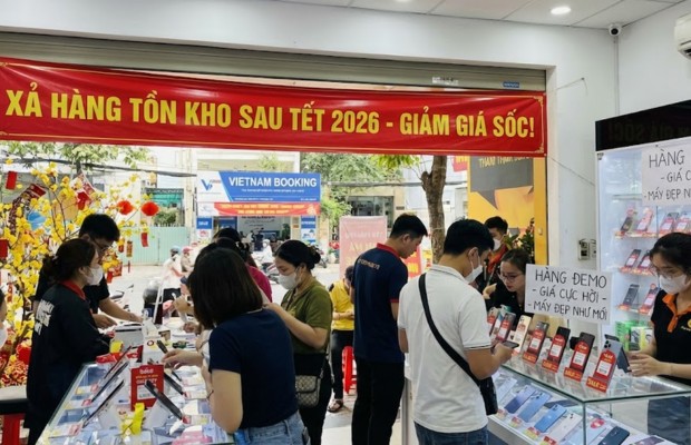 Xả kho c&aacute;c mẫu nhập về nhiều nhưng chưa b&aacute;n hết