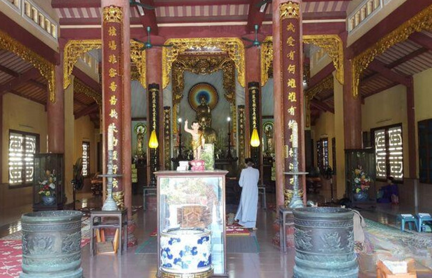 Ch&aacute;nh điện ch&ugrave;a Phổ Đ&agrave; Đ&agrave; Nẵng