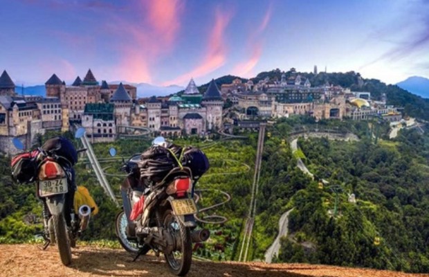 Phượt xe m&aacute;y đường đi B&agrave; N&agrave; Hills từ trung t&acirc;m Đ&agrave; Nẵng, cung đường đ&egrave;o xanh m&aacute;t v&agrave; an to&agrave;n