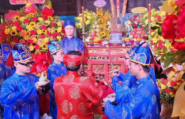 Lễ ch&aacute;nh tế trong lễ cầu ngư