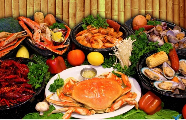 Ẩm thực hải sản ven biển Đ&agrave; Nẵng