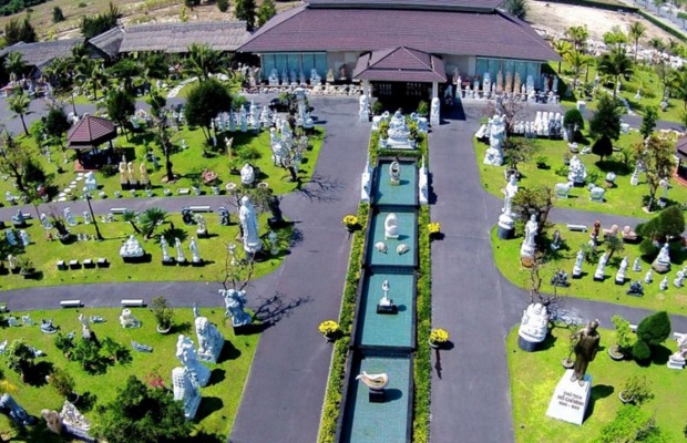 L&agrave;ng đ&aacute; mỹ nghệ Non Nước l&agrave;ng nghề truyền thống với hơn 400 năm lịch sử