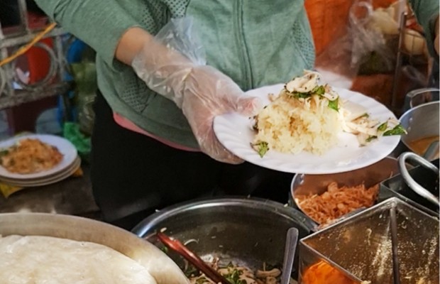 x&ocirc;i g&agrave; đ&agrave; nẵng