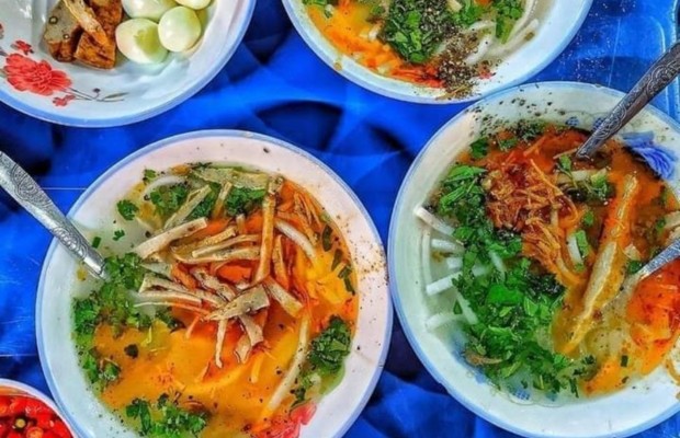 b&aacute;nh cuốn ruộng