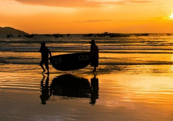 săn b&igrave;nh minh tại m&acirc;n th&aacute;i