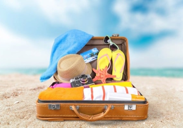 h&agrave;nh l&yacute; đi biển xu&acirc;n thiều