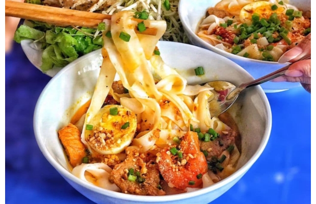 mỳ quảng chợ cồn đ&agrave; nẵng