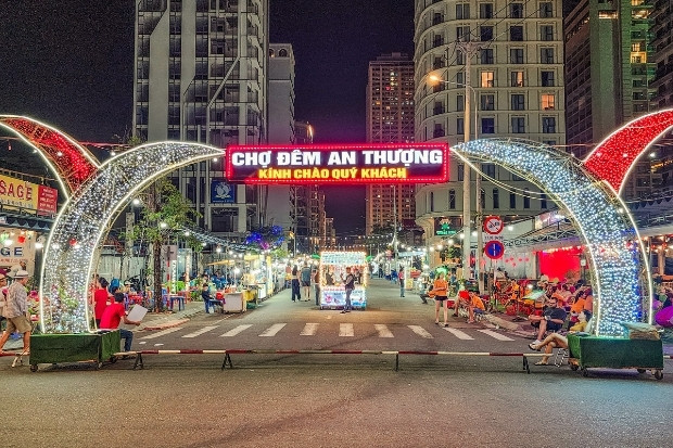 Chợ đ&ecirc;m An Thượng &ndash; Thi&ecirc;n đường vui chơi về đ&ecirc;m 