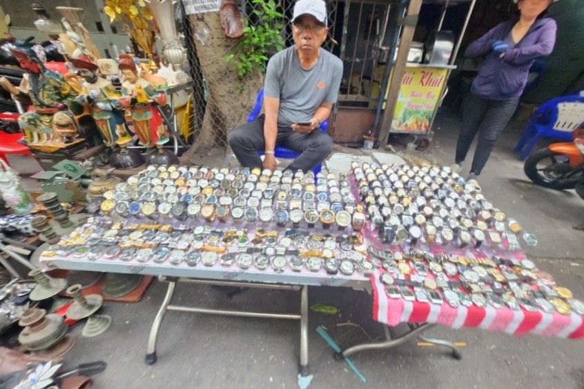 chợ trời đ&agrave; nẵng b&aacute;n g&igrave;