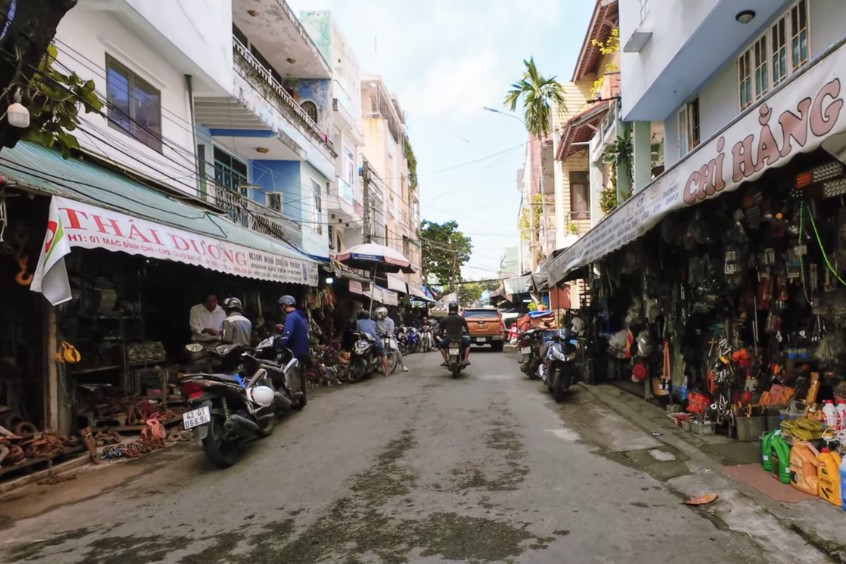 chợ trời đ&agrave; nẵng b&aacute;n đồ cũ