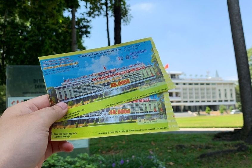 V&eacute; v&agrave;o tham quan di t&iacute;ch lịch sử Dinh Độc Lập