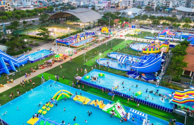 To&agrave;n cảnh Holie Water Park tại Helio Center