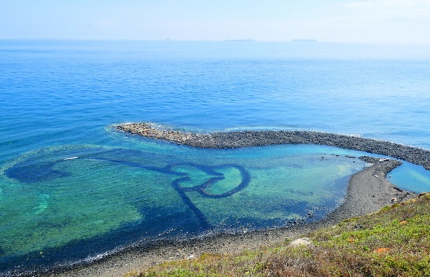 Quần đảo Penghu với l&agrave;n nước xanh ngọc đặc trưng