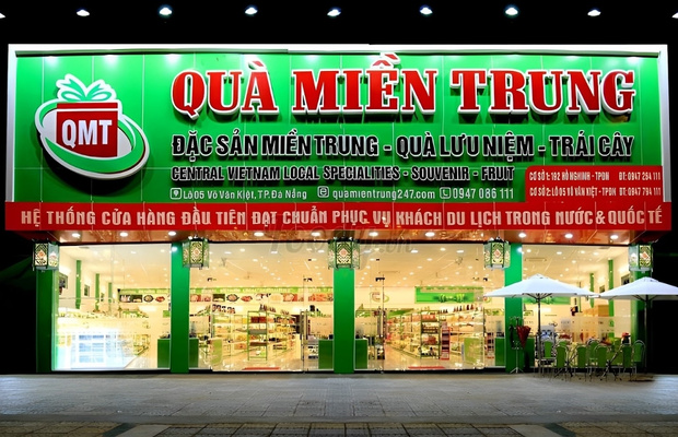 Qu&agrave; Miền Trung địa điểm gần ven biển Sơn Tr&agrave; 