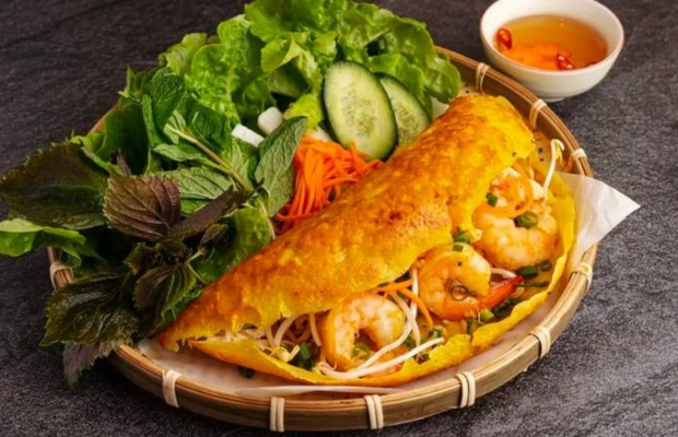 B&aacute;nh x&egrave;o mang đậm phong c&aacute;ch Quảng Nam