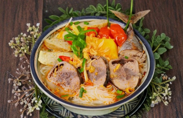 b&uacute;n c&aacute; c&ocirc; lan đ&agrave; nẵng vị ngọt thanh từ rau củ