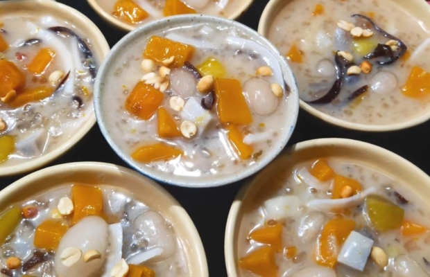 Ch&egrave; xoa xoa hạt lựu C&ocirc; Ch&acirc;m nổi tiếng