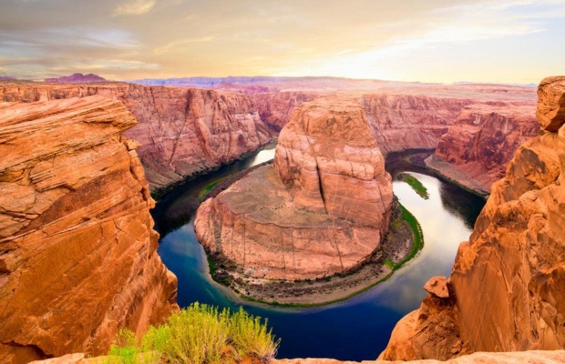 Đại vực Grand Canyon h&ugrave;ng vĩ