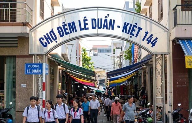 Tọa lạc tại vị tr&iacute; trung t&acirc;m sầm uất, nơi đ&acirc;y cực kỳ dễ t&igrave;m cho du kh&aacute;ch phương xa