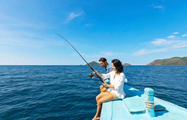 c&acirc;u c&aacute; c&ugrave; lao ch&agrave;m