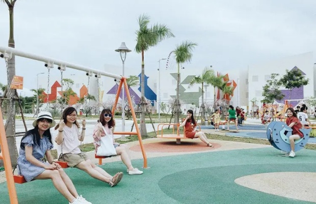 Khu vui chơi ngo&agrave;i trời