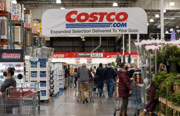 C&aacute;c sản phẩm chăm s&oacute;c sức khỏe ch&iacute;nh h&atilde;ng tại si&ecirc;u thị Costco.