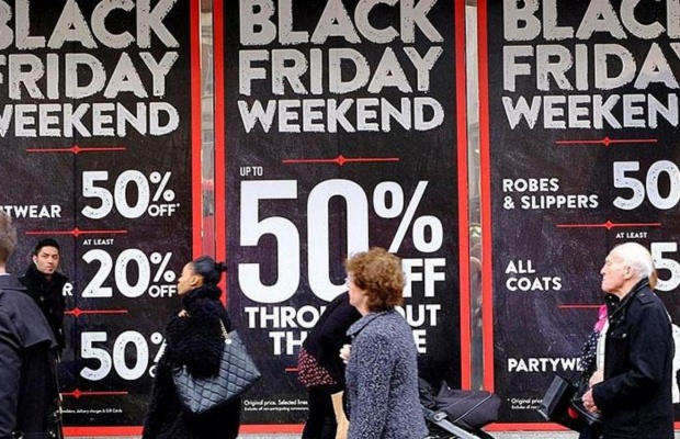 Kinh nghiệm đi Mỹ n&ecirc;n mua qu&agrave; g&igrave; v&agrave;o c&aacute;c m&ugrave;a sale lớn như Black Friday v&agrave; Cyber Monday.