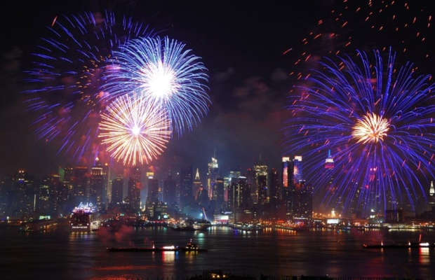 ph&aacute;o hoa Ng&agrave;y Độc Lập 4/7