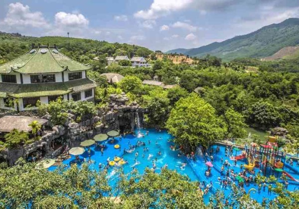 C&ocirc;ng vi&ecirc;n suối kho&aacute;ng n&oacute;ng N&uacute;i Thần T&agrave;i Đ&agrave; Nẵng