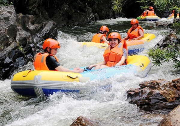 Trượt th&aacute;c H&ograve;a Ph&uacute; Th&agrave;nh - hoạt động cảm gi&aacute;c mạnh gần Đ&agrave; Nẵng