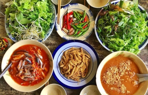 Đĩa gỏi c&aacute; tr&iacute;ch nam &ocirc; đ&agrave; nẵng tươi ngon, chuẩn vị l&agrave;ng ch&agrave;i