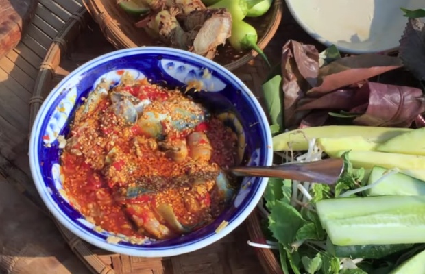 M&oacute;n gỏi c&aacute; tr&iacute;ch nam &ocirc; đ&agrave; nẵng hấp dẫn thực kh&aacute;ch ngay từ c&aacute;i nh&igrave;n đầu ti&ecirc;n