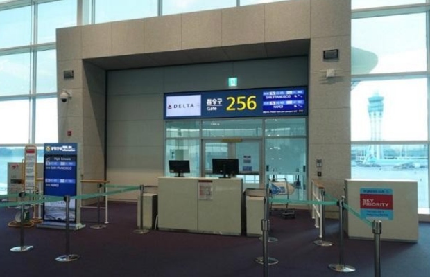 Cổng boarding tại s&acirc;n bay Incheon