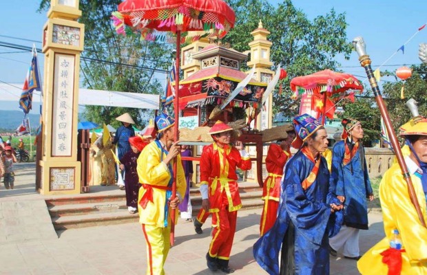 Lễ hội đ&igrave;nh l&agrave;ng T&uacute;y Loan Đ&agrave; Nẵng dịp đầu xu&acirc;n