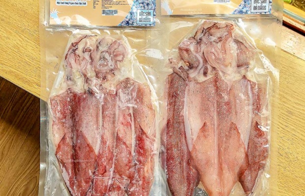 Mua mực 1 nắng tại cơ sở B&agrave; T&acirc;m