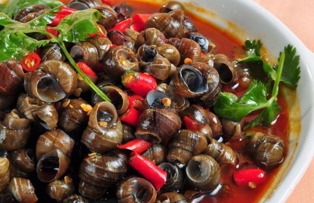 Đặc trưng m&oacute;n ốc h&uacute;t Đ&agrave; Nẵng