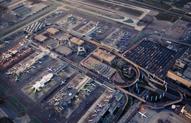 s&acirc;n bay quốc tế Los Angeles (LAX)