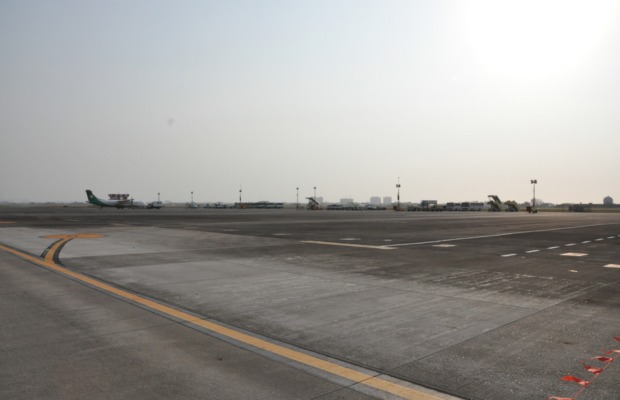 đường bay s&acirc;n bay đ&agrave;i nam