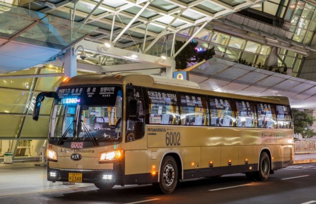 Xe bu&yacute;t s&acirc;n bay