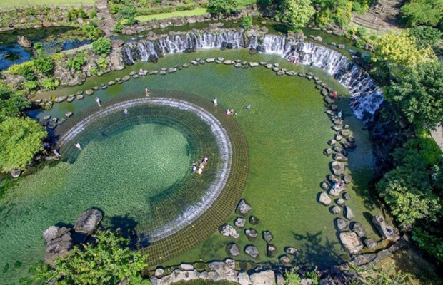 Suối Mơ Đ&agrave; Nẵng