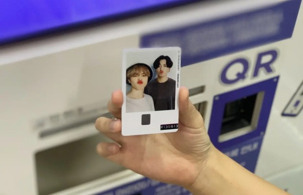 Thẻ nh&acirc;n vật