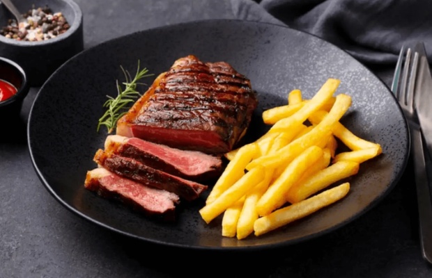 N&eacute;t đặc trưng của ẩm thực Mỹ trong phong c&aacute;ch chế biến