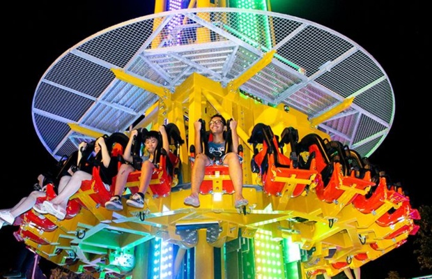 Tr&ograve; chơi cảm gi&aacute;c mạnh thu h&uacute;t du kh&aacute;ch