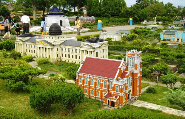 M&ocirc; h&igrave;nh kiến tr&uacute;c thế giới thu nhỏ tinh xảo