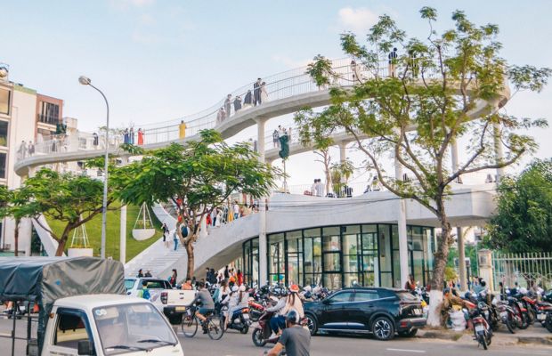 Di chuyển thuận tiện bằng nhiều phương tiện