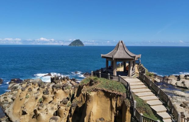 Đảo Heping nằm gần cảng Zhengbin