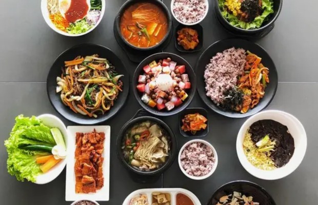 C&aacute;c m&oacute;n ăn đặc sản kh&ocirc;ng thể bỏ qua